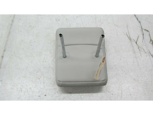 2011-2018 INFINITI M37 Q70 OEM REAR PASSENGER CENTER SEAT HEAD REST 