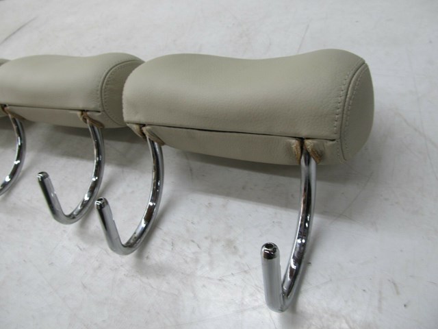 2003-2006 MERCEDES E500 W211 OEM REAR PASSENGER HEADREST HEAD REST SET (3)