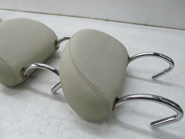 2003-2006 MERCEDES E500 W211 OEM REAR PASSENGER HEADREST HEAD REST SET (3)