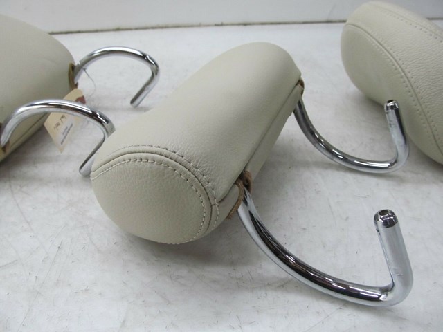 2003-2006 MERCEDES E500 W211 OEM REAR PASSENGER HEADREST HEAD REST SET (3)