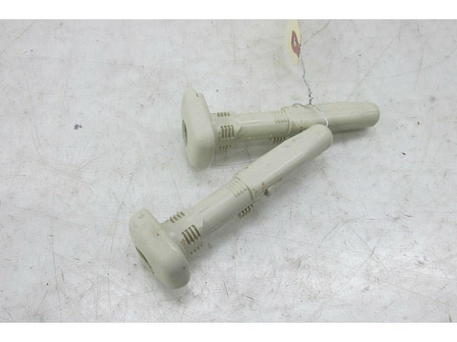 2002-2010 LEXUS SC430 Z40 OEM RIGHT FRONT SEAT HEAD REST BRACKET ADJUSTER 