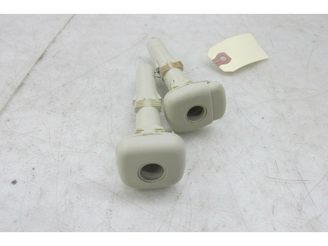 2002-2010 LEXUS SC430 Z40 OEM RIGHT FRONT SEAT HEAD REST BRACKET ADJUSTER 