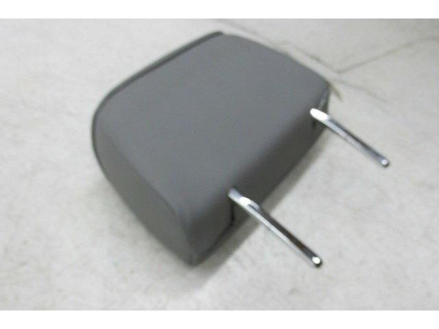  2009-2013 BMW 328i E93 LCI OEM RIGHT REAR PASSENGER SIDE GRAY HEAD REST 