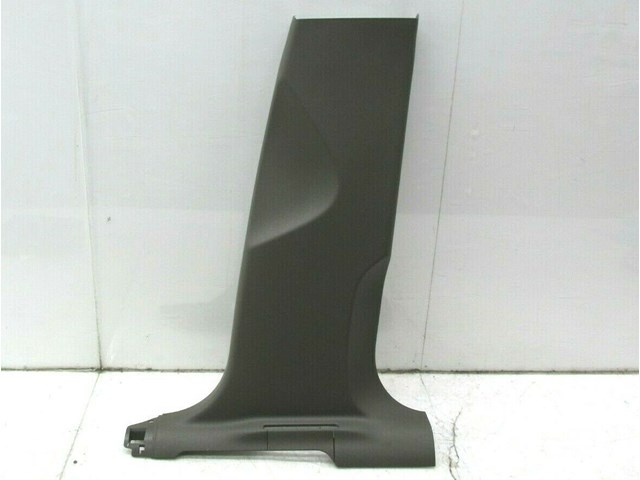 2009-2012 AUDI Q5 8R OEM RIGHT PASSENGER SIDE LOWER B PILLAR TRIM 
