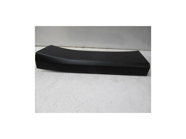 2013-2016 CADILLAC SRX OEM LEFT DRIVER SIDE LOWER B PILLAR TRIM COVER 