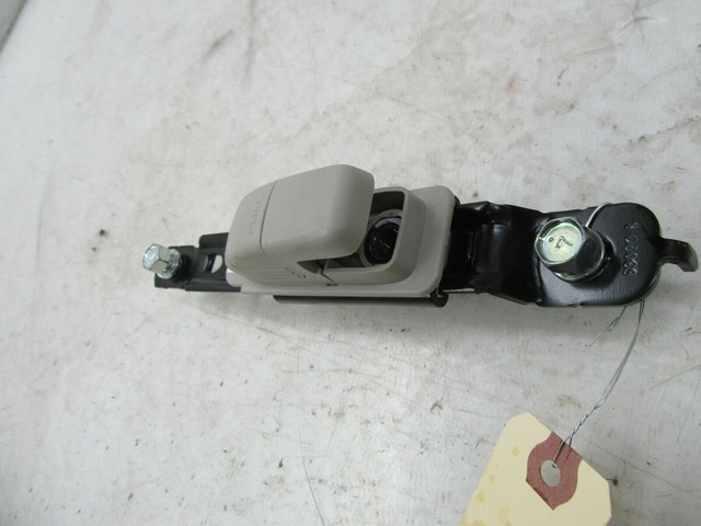 2013-2018 NISSAN SENTRA SV OEM RIGHT B PILLAR SEAT BELT REGULATOR ADJUSTER MOUNT