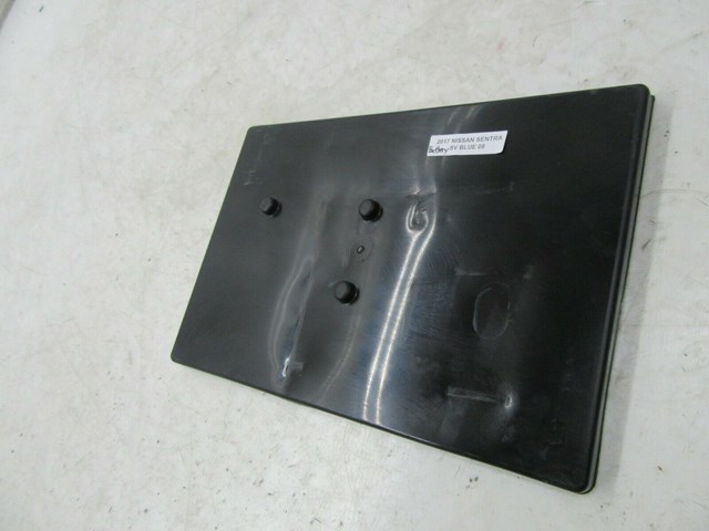 2013-2018 NISSAN SENTRA SV OEM BATTERY TRAY COVER
