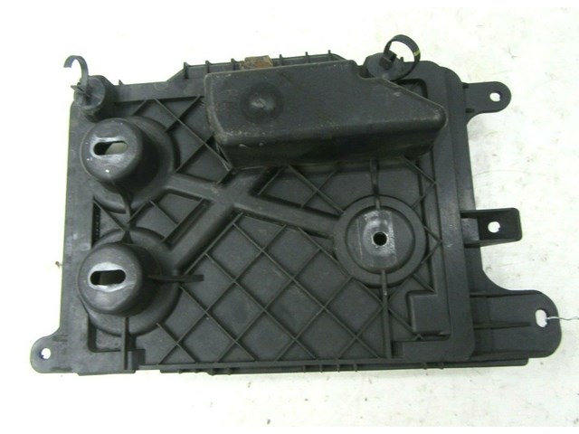 2010-2012 LINCOLN MKZ OEM FRONT BATTERY TRAY 9E53-10723-B
