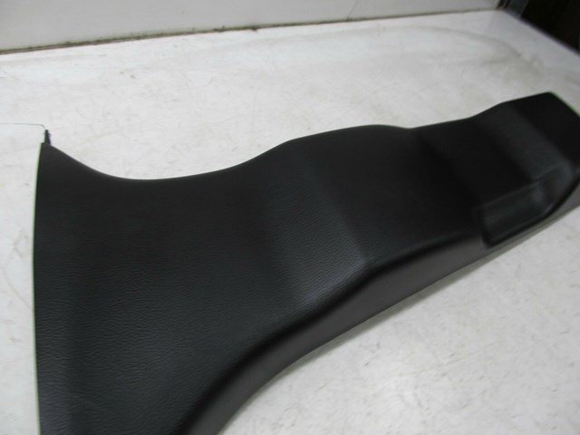 2010-2014 SUBARU IMPREZA WAGON OEM LEFT DRIVER SIDE LOWER B PILLAR TRIM 