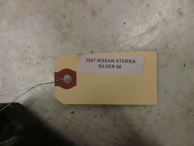 2007-2015 NISSAN XTERRA OEM RIGHT FRONT PASSENGER SIDE BATTERY TRAY