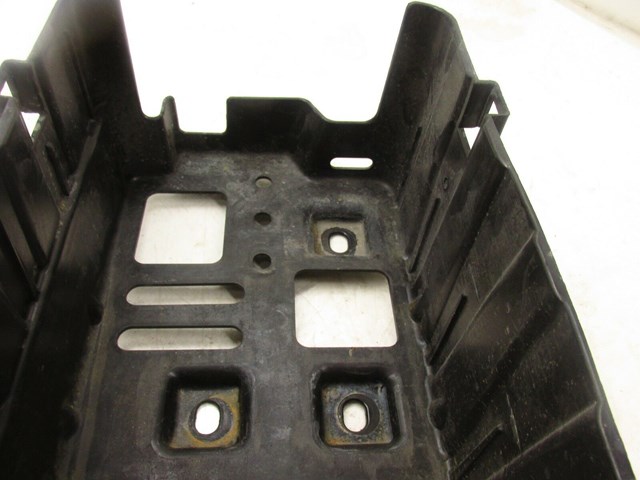 2007-2015 NISSAN XTERRA OEM RIGHT FRONT PASSENGER SIDE BATTERY TRAY