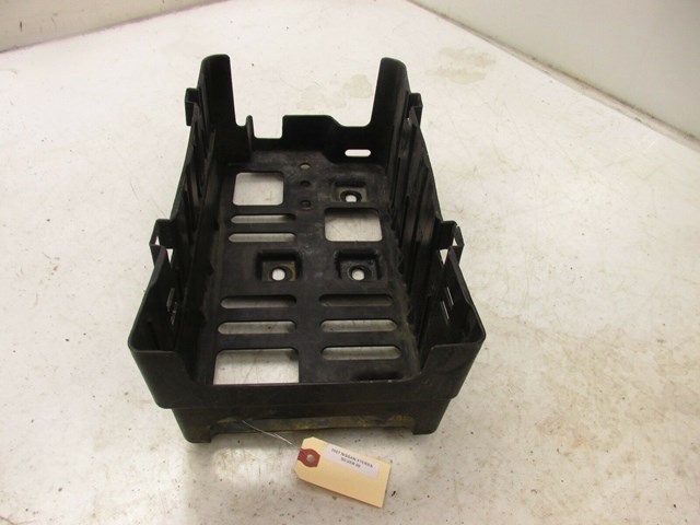 2007-2015 NISSAN XTERRA OEM RIGHT FRONT PASSENGER SIDE BATTERY TRAY