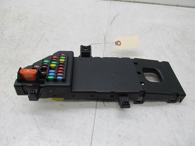  2004-2011 SAAB 9-3 OEM LEFT FRONT DRIVER SIDE RELAY JUNCTION FUSE BOX 