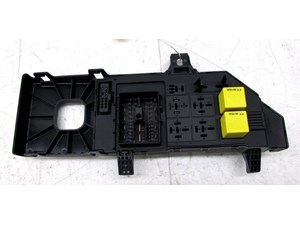  2004-2011 SAAB 9-3 OEM LEFT FRONT DRIVER SIDE RELAY JUNCTION FUSE BOX 
