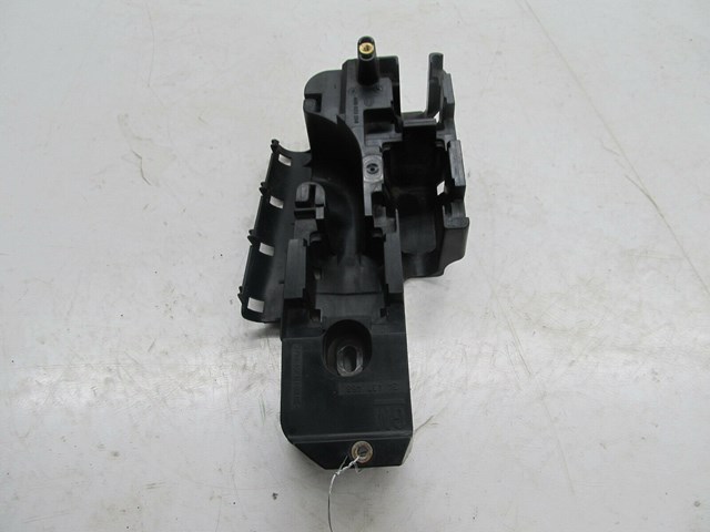 2004-2011 SAAB 9-3 OEM LEFT FRONT RELAY FUSE BOX SUPPORT HOLDER BRACKET 