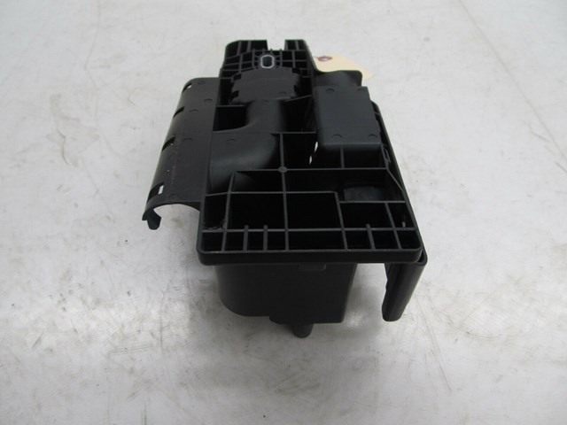 2004-2011 SAAB 9-3 OEM LEFT FRONT RELAY FUSE BOX SUPPORT HOLDER BRACKET 