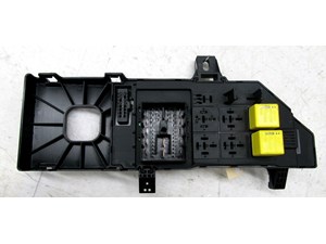 2004-2011 SAAB 9-3 OEM LEFT FRONT BEHIND DASH JUNCTION RELAY FUSE BOX 