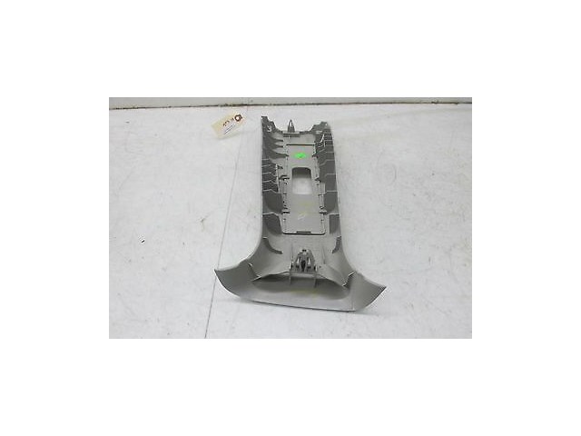 2014-2016 NISSAN VERSA NOTE OEM RIGHT FRONT SEAT BELT B PILLAR TRIM COVER PANEL