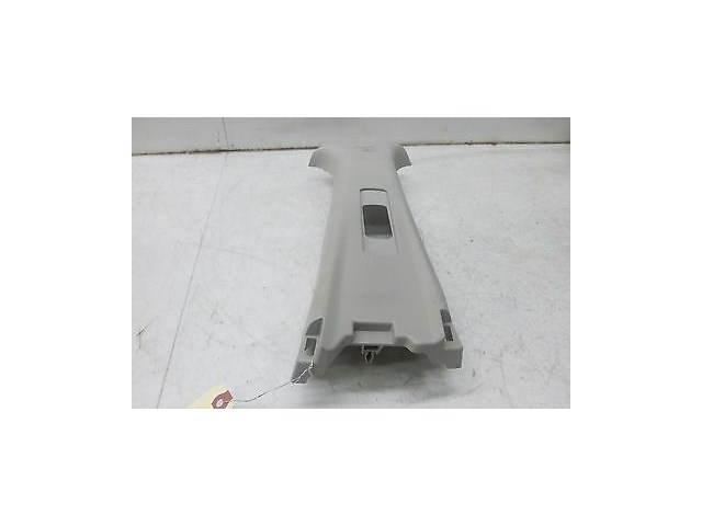 2014-2016 NISSAN VERSA NOTE OEM RIGHT FRONT SEAT BELT B PILLAR TRIM COVER PANEL