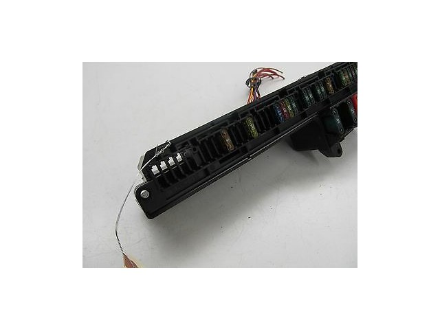 2004-2005 BMW 525i 530i E60 OEM RIGHT FRONT KNEE PANEL FUSE BOX RELAY MODULE