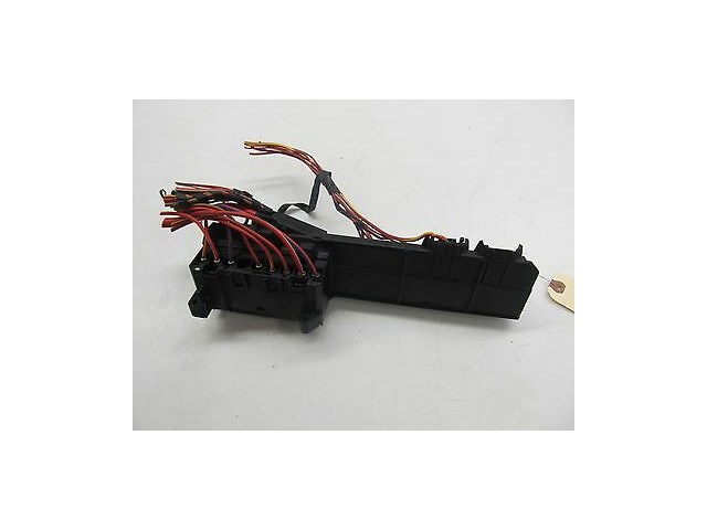 2004-2005 BMW 525i 530i E60 OEM RIGHT FRONT KNEE PANEL FUSE BOX RELAY MODULE
