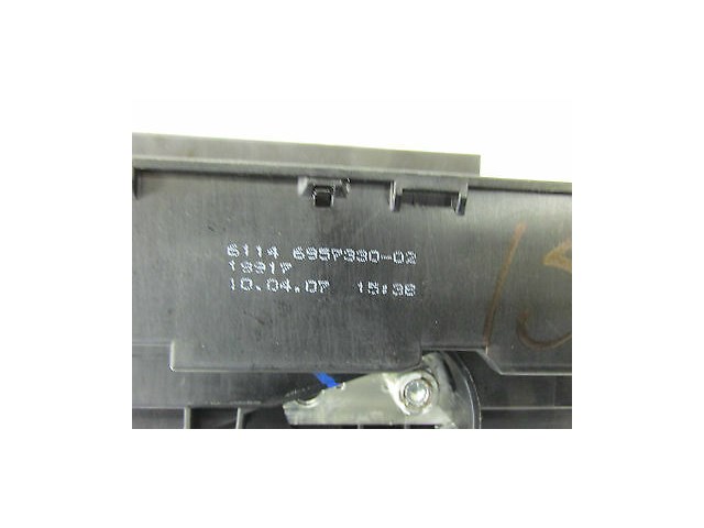 2006-2010 BMW M6 E63 OEM RIGHT FRONT UNDER DASH KNEE PANEL RELAY FUSE BOX