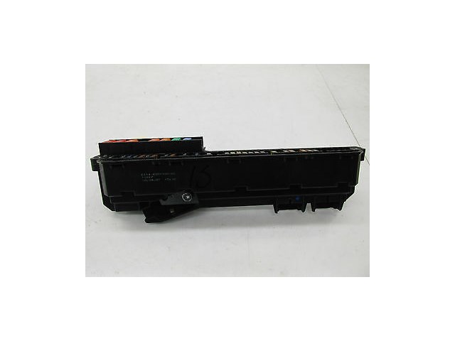 2006-2010 BMW M6 E63 OEM RIGHT FRONT UNDER DASH KNEE PANEL RELAY FUSE BOX