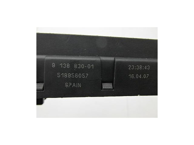 2006-2010 BMW M6 E63 OEM REAR TRUNK POWER DISTRIBUTION FUSE BOX RELAY 9138830