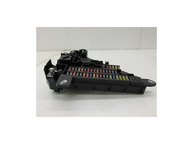 2006-2010 BMW M6 E63 OEM REAR TRUNK POWER DISTRIBUTION FUSE BOX RELAY 9138830