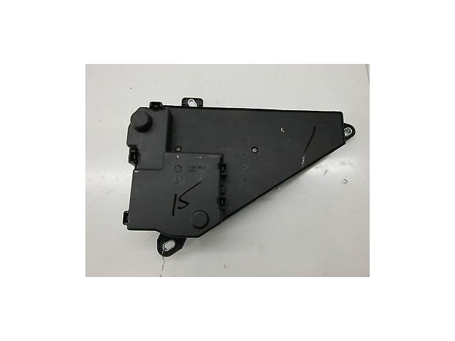 2006-2010 BMW M6 E63 OEM REAR TRUNK POWER DISTRIBUTION FUSE BOX RELAY 9138830