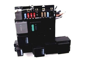 2009-2011 JAGUAR XF OEM RIGHT FRONT FUSE BOX RELAY 