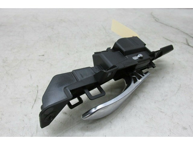  2007-2010 BMW X5 E70 OEM LEFT REAR DOOR INTERIOR DOOR HANDLE 