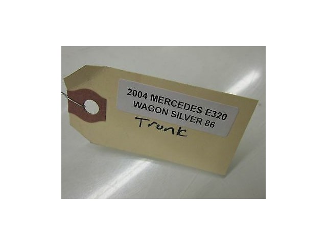 2003-2005 MERCEDES E320 WAGON W211 OEM REAR TRUNK LINK LINKAGE RELAY FUSE BOX