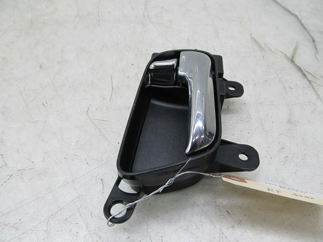 2009-2016 INFINITI FX35 QX70 OEM RIGHT FRONT DOOR INTERIOR DOOR HANDLE 