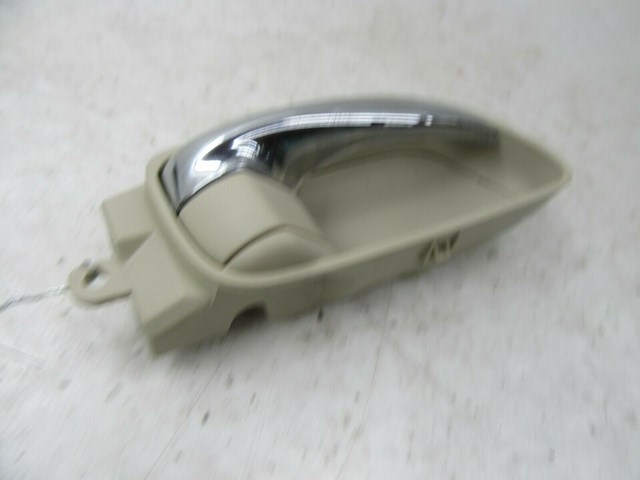 32015-2019 NISSAN MURANO OEM RIGHT REAR PASSENGER SIDE INTERIOR DOOR HANDLE 