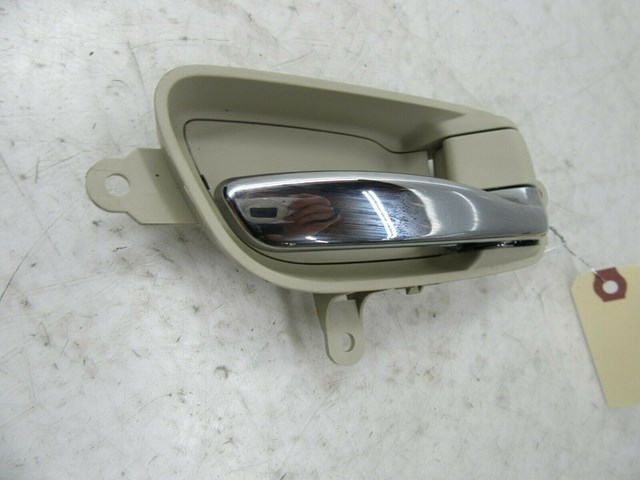 32015-2019 NISSAN MURANO OEM RIGHT REAR PASSENGER SIDE INTERIOR DOOR HANDLE 