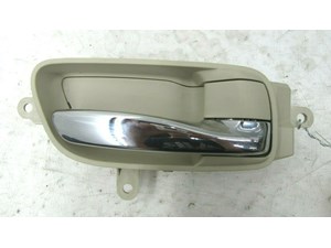 32015-2019 NISSAN MURANO OEM RIGHT REAR PASSENGER SIDE INTERIOR DOOR HANDLE 