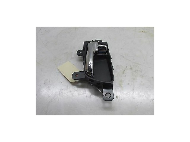 2009-2013 INFINITI G37 OEM LEFT FRONT DRIVER INTERIOR DOOR HANDLE 