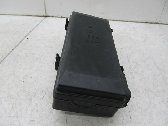 2003-2004 LAND ROVER DISCOVERY OEM ENGINE BAY FUSE BOX JUNCTION RELAY 