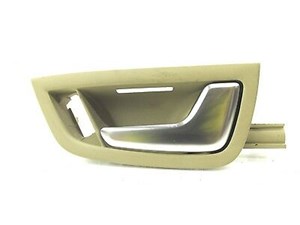  2004-2006 AUDI A8 L QUATTRO D3 OEM RIGHT FRONT INTERIOR DOOR HANDLE 4E0 837 020