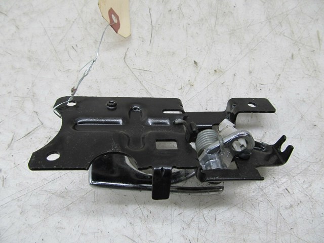 2003-2004 LAND ROVER DISCOVERY OEM LEFT REAR INTERIOR DOOR HANDLE LEVER 