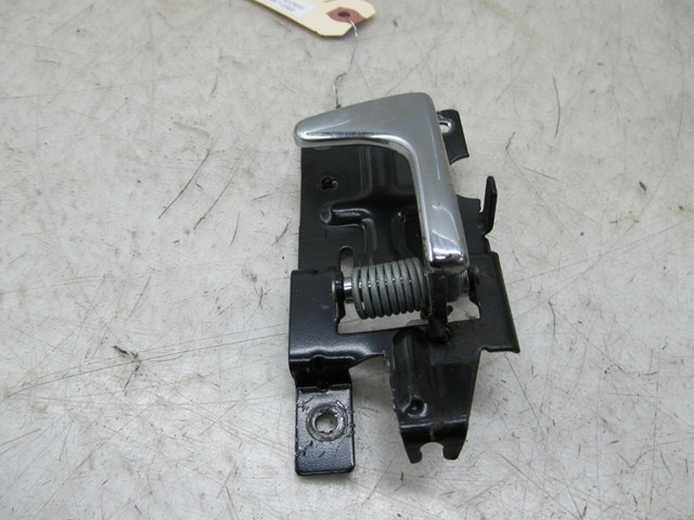 2003-2004 LAND ROVER DISCOVERY OEM LEFT REAR INTERIOR DOOR HANDLE LEVER 