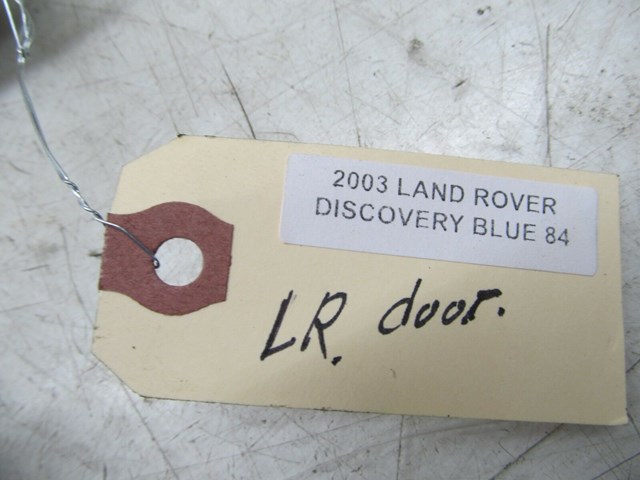 2003-2004 LAND ROVER DISCOVERY OEM LEFT REAR INTERIOR DOOR HANDLE LEVER 