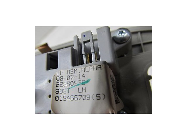 2013-2016 CADILLAC ATS OEM LEFT REAR DRIVER SIDE UPPER DOME LIGHT CLOTHES HANGER