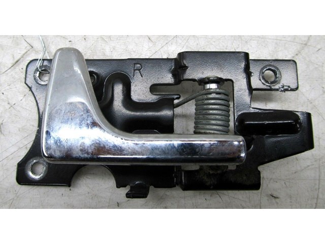 2003-2004 LAND ROVER DISCOVERY OEM RIGHT REAR INTERIOR DOOR HANDLE LEVER 