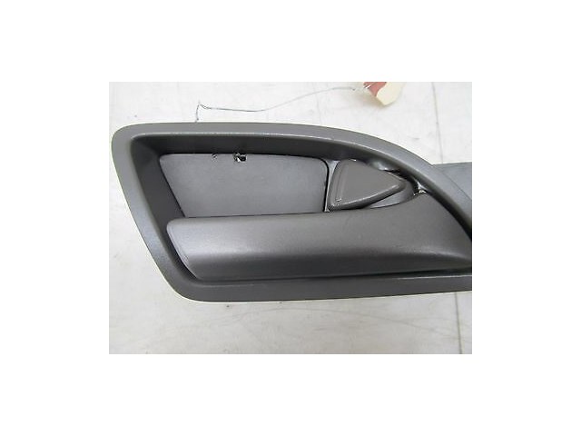 2011-2013 HONDA ODYSSEY OEM RIGHT FRONT PASSENGER SIDE INTERIOR DOOR HANDLE