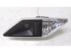 2002-2006 BMW M3 E46 COUPE OEM RIGHT REAR C PILLAR INTERIOR DOME LIGHT 8375586
