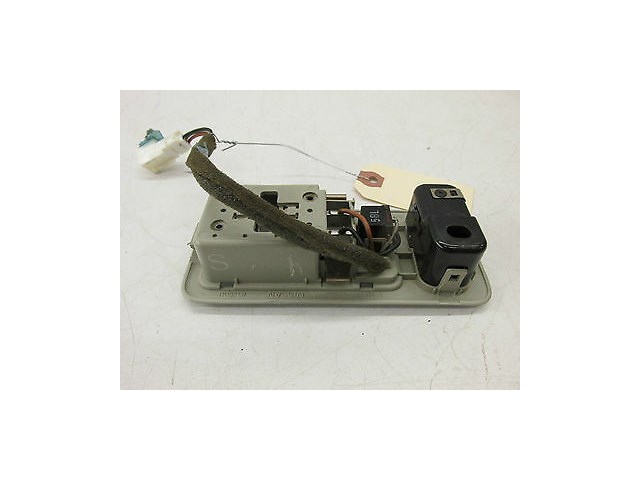 2006-2009 INFINITI M35 OEM LEFT REAR MAP / DOME LIGHT BEIGE