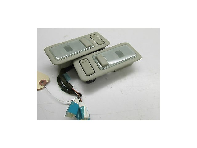 2006-2009 INFINITI M45 M35 OEM REAR DOME LIGHT SET REAR MAP LIGHT BEIGE