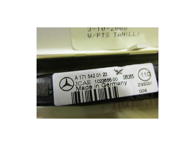 2006-2009 MERCEDES R350 W251 OEM REAR OVERHEAD DOME LIGHT READING LAMP